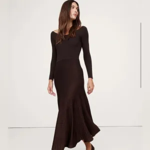 Banana Republic Sculpted V-Neck Off-Shoulder Pleated Metallic Luxury Maxi Dress