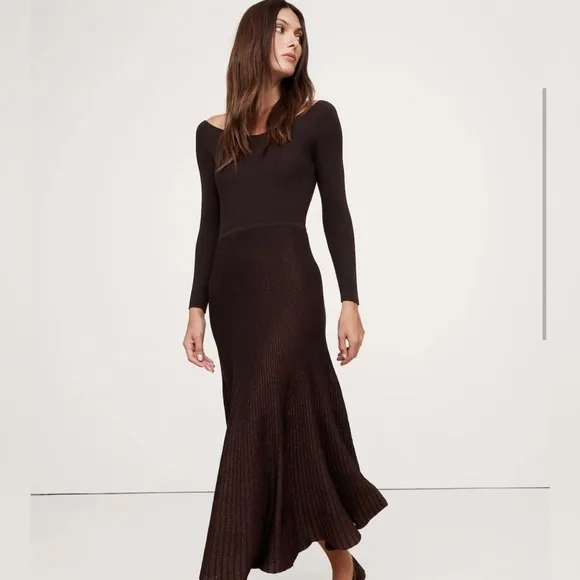 Banana Republic Sculpted V-Neck Off-Shoulder Pleated Metallic Luxury Maxi Dress