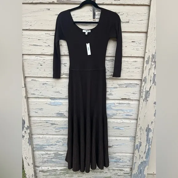 Banana Republic Sculpted V-Neck Off-Shoulder Pleated Metallic Luxury Maxi Dress