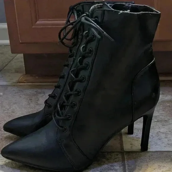 BAR MATHIA WOMENS FAUX LEATHER BOOTIES ANKLE