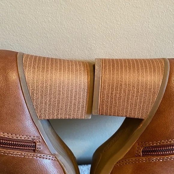 Baretraps Brown Leather Ankle Boots