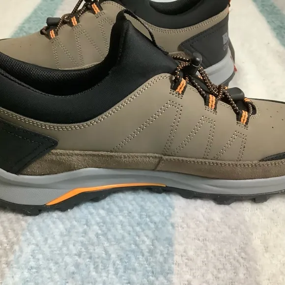 BASS OUTDOOR Men’s Trek Stretch Hiker Hiking shoes size 11.5 M