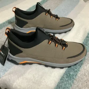 BASS OUTDOOR Men’s Trek Stretch Hiker Hiking shoes size 11.5 M