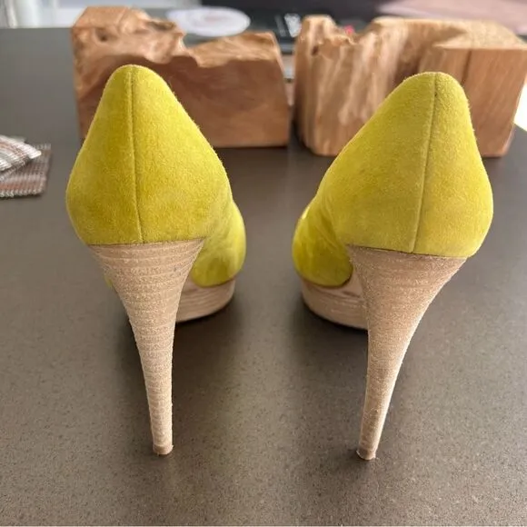 BCBGMAXAZRIA Suede Stacked Stiletto Stylish High-Heeled Shoes Size 6.5