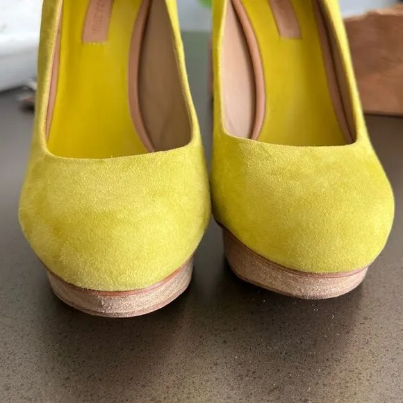 BCBGMAXAZRIA Suede Stacked Stiletto Stylish High-Heeled Shoes Size 6.5