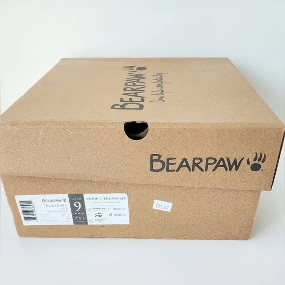BEARPAW Shorty Exotic Winter White Leopard Glitter Suede Ankle Boots Woman 9 NWT