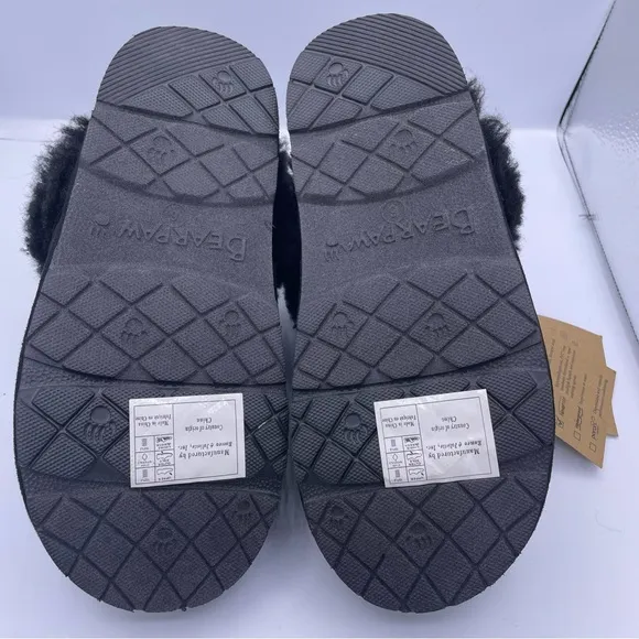 BearPaw vegan faux fur Loki women black slippers Size 6