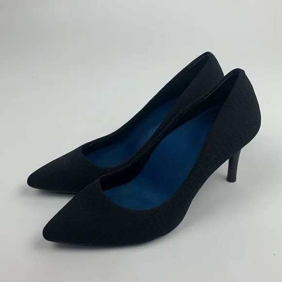 Betabrand Black heels pumps shoes pointed toe Size 8 Cushioned  Comfortable