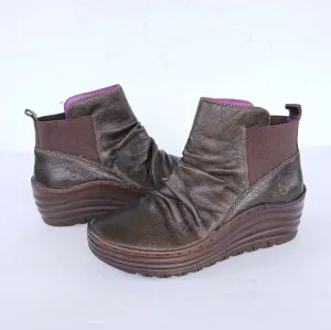 Bionica Leather Wedge Ankle Boots Size 6