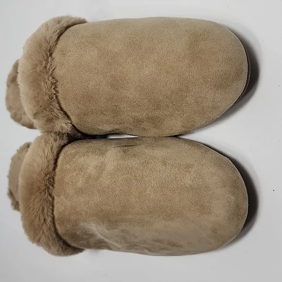 Birdies The Songbird Slides Slippers Women's Size 8.5  Biscotti Faux Fur Comfort