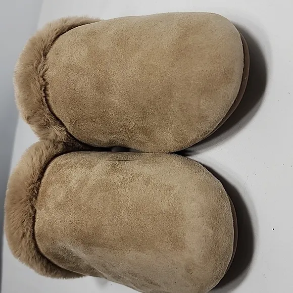 Birdies The Songbird Slides Slippers Women's Size 8.5  Biscotti Faux Fur Comfort