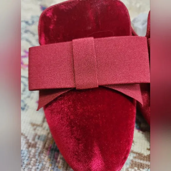 Birdies Women's &quot;The Phoebe&quot; Faux Fur Reby Red Bow Velvet Mule Slippers, sz 9