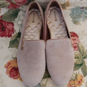 Birdies Women's Luxury Loafer Shoe Flats in Latte Suede size 8.5