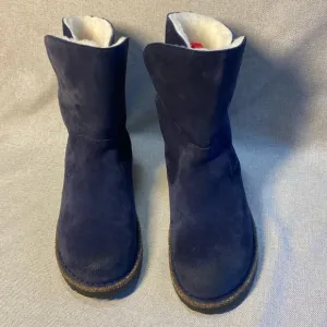 BIRKENSTOCK Uppsala Shearling SuedeLeather Navy Boots. Size 41. F-10