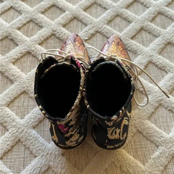 Black Floral Lace Up Ankle Boots Purchased From Amazon Size 42 Fits Like A Sz 10