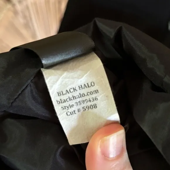 Black Halo Cap sleeve Dress