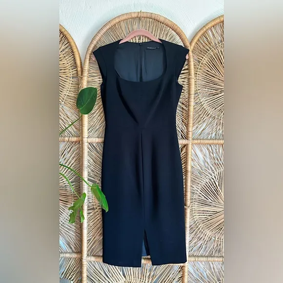Black Halo Cap sleeve Dress
