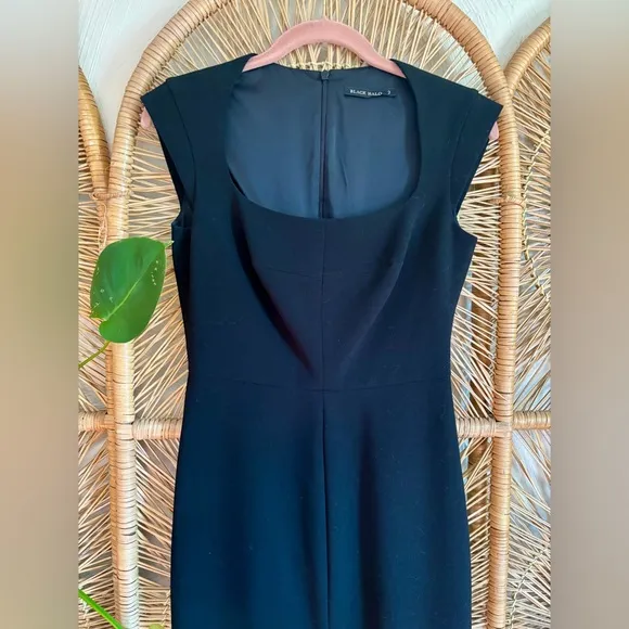 Black Halo Cap sleeve Dress