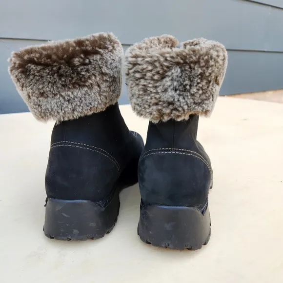 Blondo Black Comanche Waterproof Leather Booties - Size 8