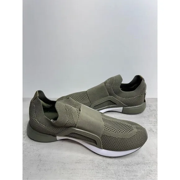 Blondo Mens Sneakers Size 9 Olive Green Knit Waterproof Athletic NEW