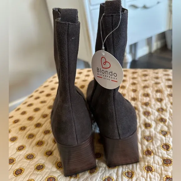 Blondo Selena Waterproof Brown Suede Ankle Boots Size 9.5 New With Tag