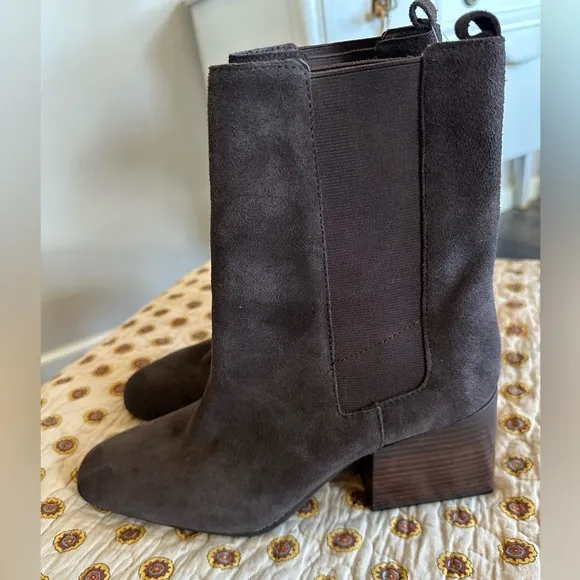 Blondo Selena Waterproof Brown Suede Ankle Boots Size 9.5 New With Tag