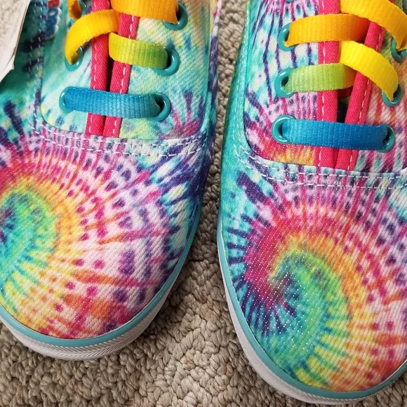 BOBS from Skechers Multi Tie-Dye Lace-Up NEW