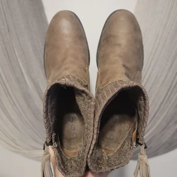 B.O.C. Bendell Taupe Ankle Boots Sz 9.5