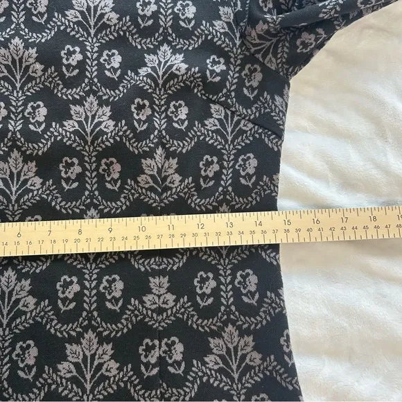 Boden Indigo and Lavender Floral Dress sz 4L Classic Quite Luxury