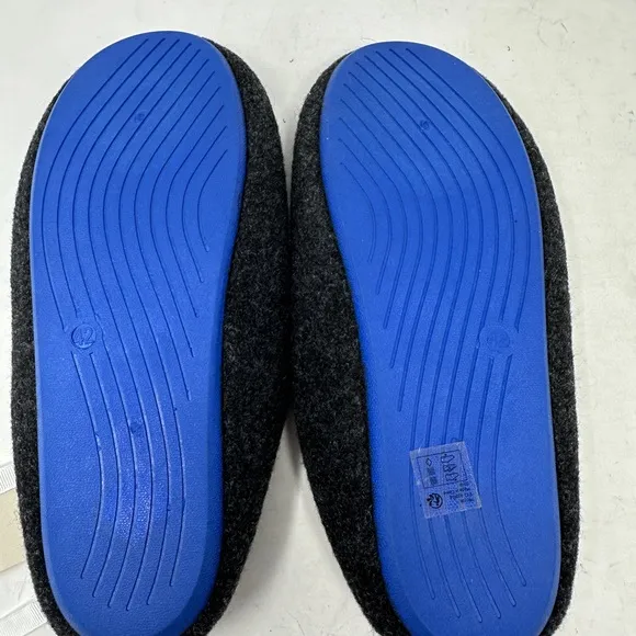 Boden Slip on Slippers Grey Men’s 9 EUR 42 Textured felt wool w/ Sherpa NEW