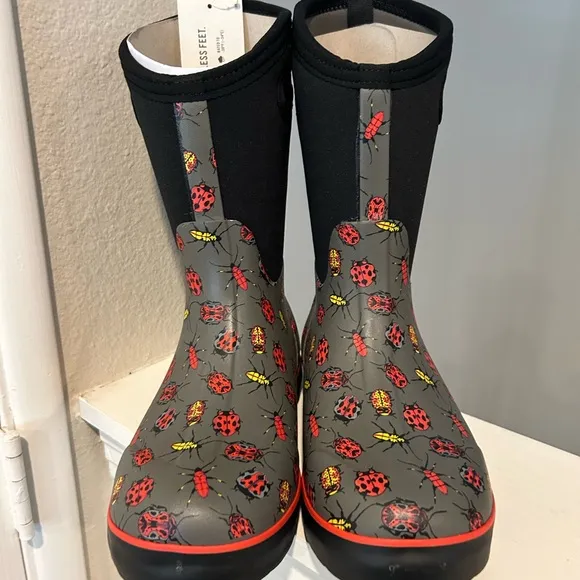 Bogs Rainboot Gray Grey Bugs Kids Boots Shoes  Youth Size 6 Outdoor Waterproof