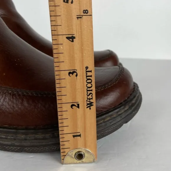 Born Hand Crafted Men's Ankle Boots Size 8.5 Color Brown Pull On