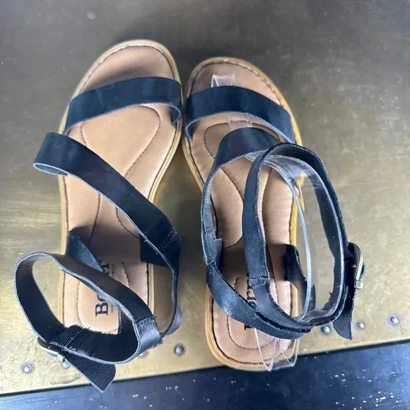 Born Womens Sandals Strappy Khelc Gladiator Cushioned Flat Leather Black 7