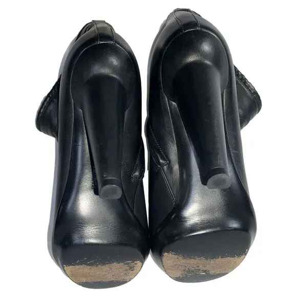 Bottega Veneta Ankle Boots in Black Leather