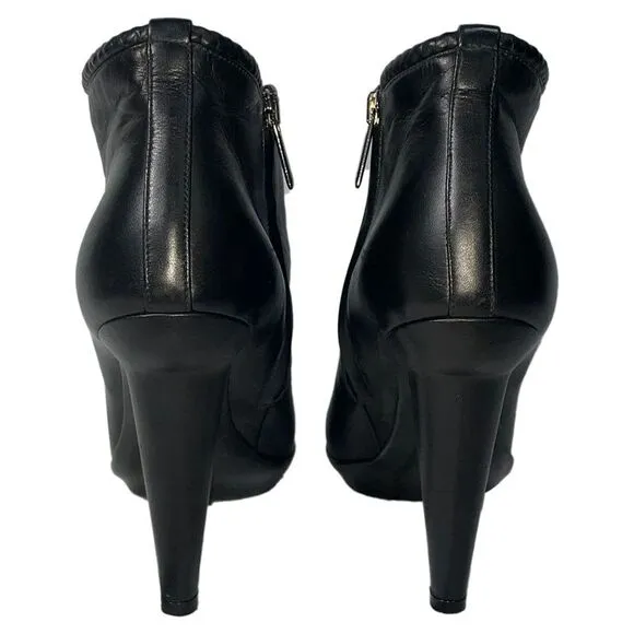 Bottega Veneta Ankle Boots in Black Leather