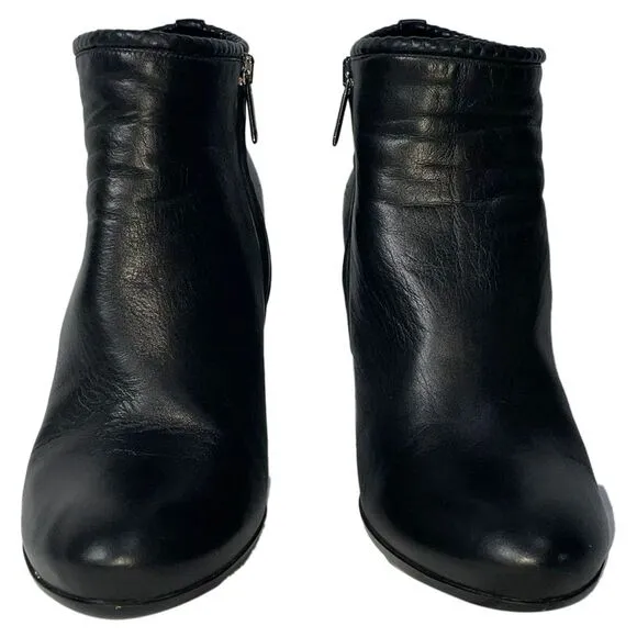 Bottega Veneta Ankle Boots in Black Leather
