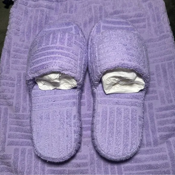 Bottega Veneta Purple Sandals Slides Slippers Brand New Never Worn.