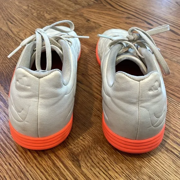 Boy’s Adidas Copa Pure.3 Turf/Indoor Soccer Shoes. Size 5. Excellent/Like New.