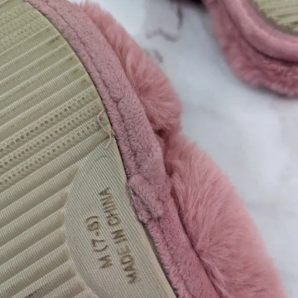 BP Faux Fur Slippers Women 7 8 Pink Ultra Padded Cross Cross Open Toed Sophie