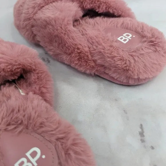 BP Faux Fur Slippers Women 7 8 Pink Ultra Padded Cross Cross Open Toed Sophie