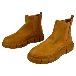 BP Women’s brown Chelsea Ninya Lugsole Ankle Combat Boots Nordstrom. NWOT.