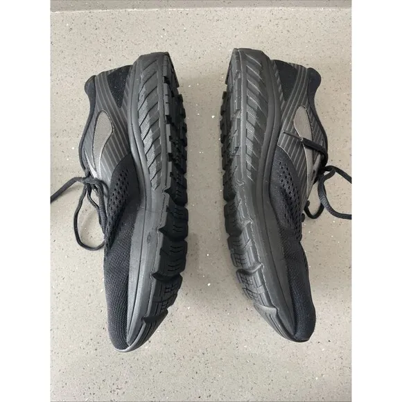 BROOKS 'Addiction 14' Size US 8.5 D Mens Black Running Shoes Cushioned Sneakers