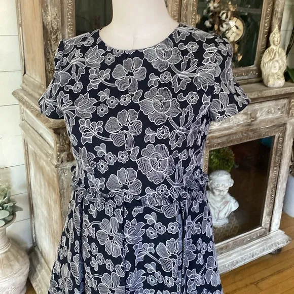 BROOKS BROTHERS GIRLS LUXURY DRESS 16 NEW