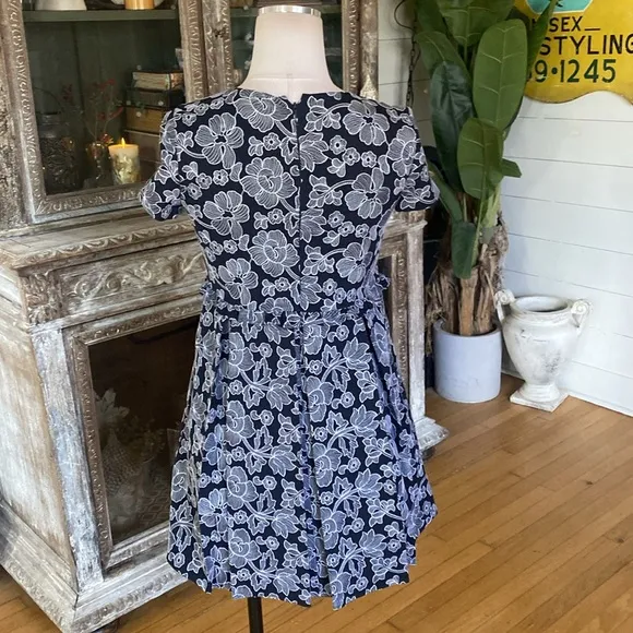 BROOKS BROTHERS GIRLS LUXURY DRESS 16 NEW