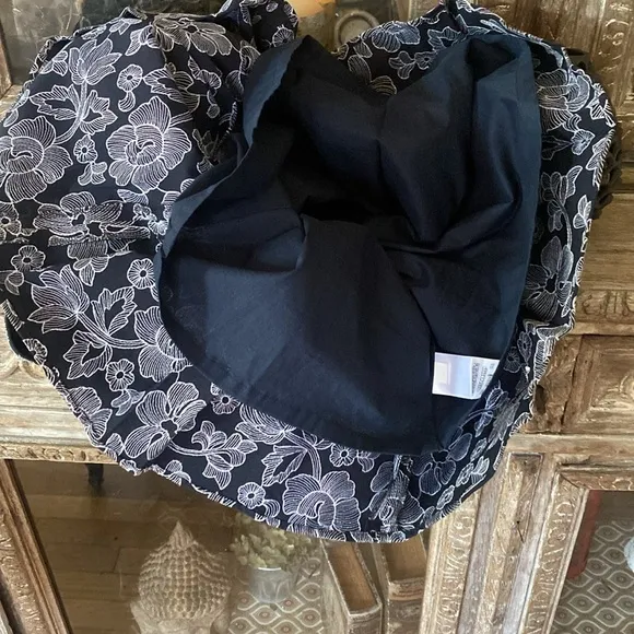 BROOKS BROTHERS GIRLS LUXURY DRESS 16 NEW