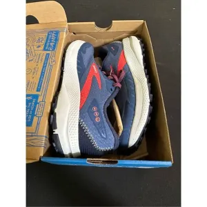 Brooks Divide 4 Navy Bittersweet Peacoat Running Shoes Sneakers 5.5