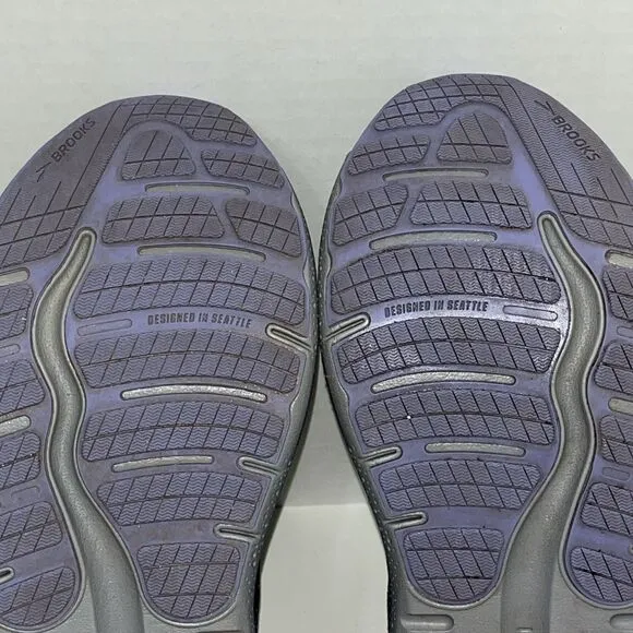 Brooks Ghost Max 2 Womens Size 9 WIDE Cushioned Running Athletic Jogging Shoes