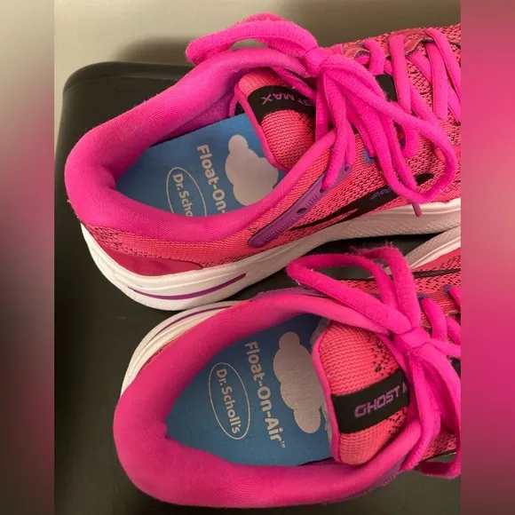 Brooks Ghost Max Cushioned Comfort Running Walking Shoes in Pink - Womens Size 7