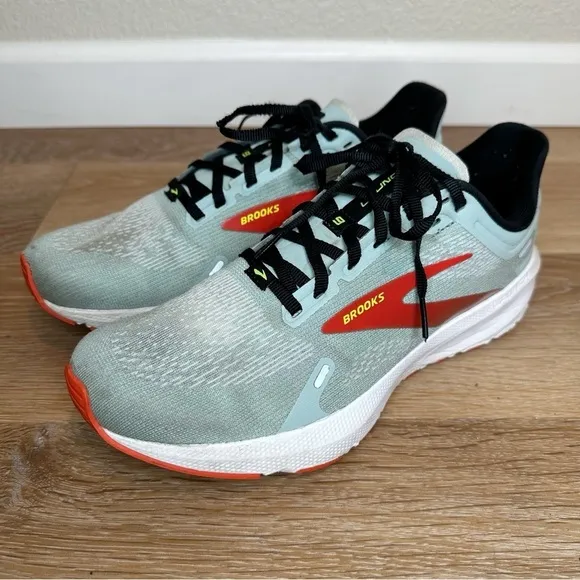 Brooks Launch 9 Men's Lightweight Cushioned Running Shoes, Size 8.5