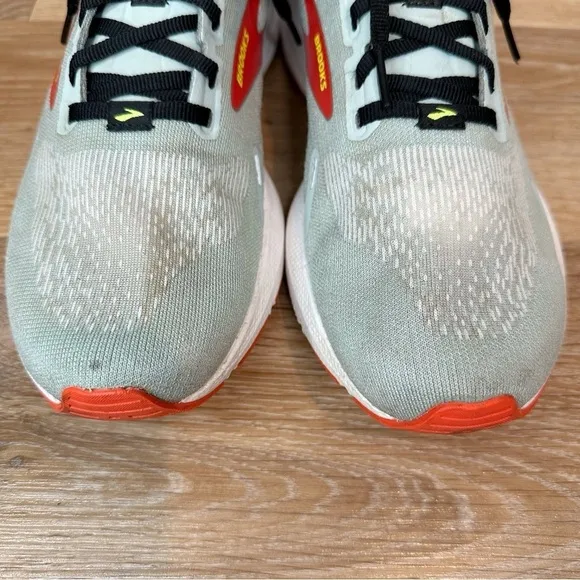Brooks Launch 9 Men's Lightweight Cushioned Running Shoes, Size 8.5